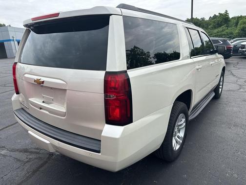 2015 Chevrolet Suburban 1500 LT
