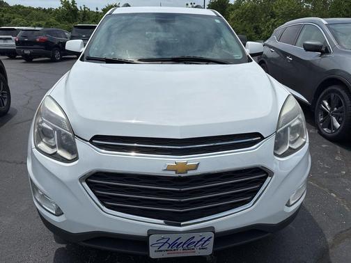 Summit White 2017 Chevrolet Equinox LT