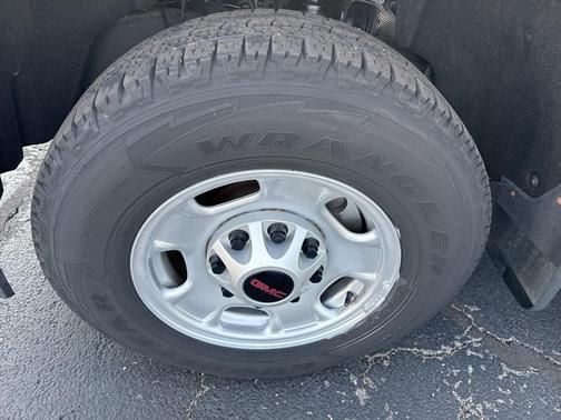 2016 GMC Sierra 2500 Base