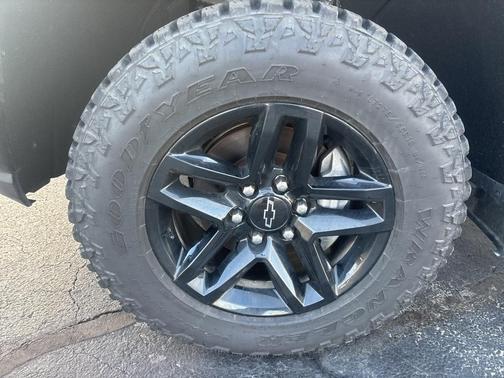 2019 Chevrolet Silverado 1500 Custom Trail Boss