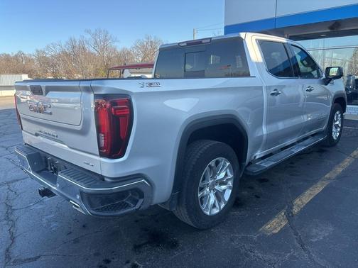 2022 GMC Sierra 1500 Limited SLT