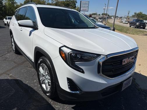 2020 GMC Terrain SLE