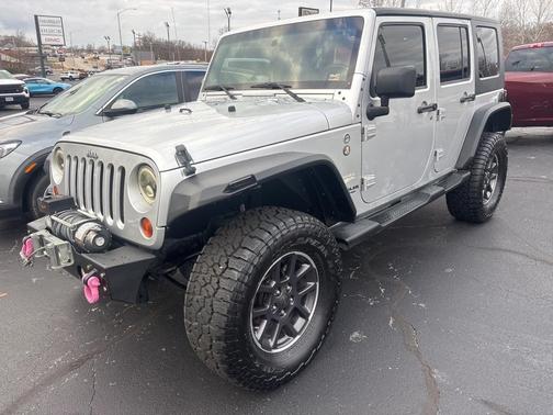 2010 Jeep Wrangler Unlimited Sahara