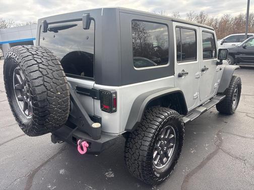 2010 Jeep Wrangler Unlimited Sahara