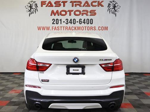 2016 BMW X4 M40i