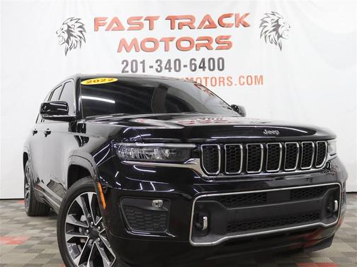 2022 Jeep Grand Cherokee Overland