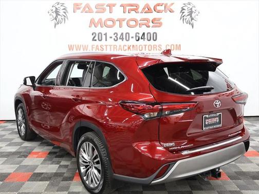 2020 Toyota Highlander Platinum