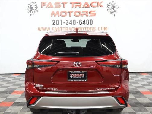 2020 Toyota Highlander Platinum