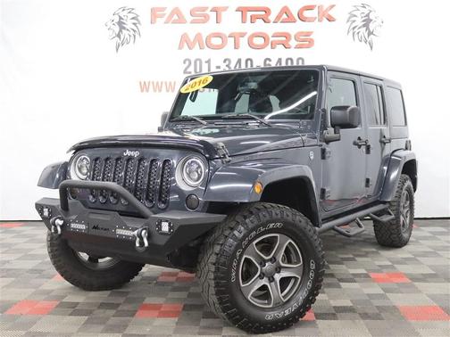 2016 Jeep Wrangler Unlimited Sahara