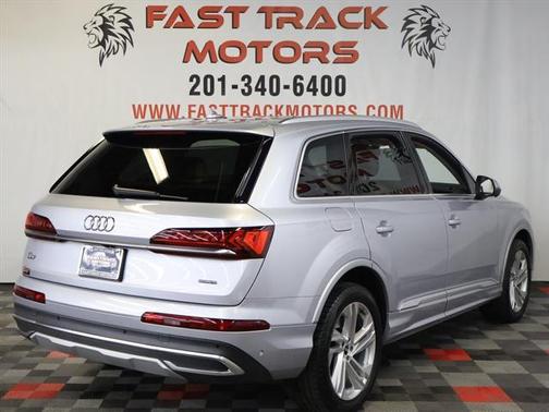 2021 Audi Q7 45 Premium