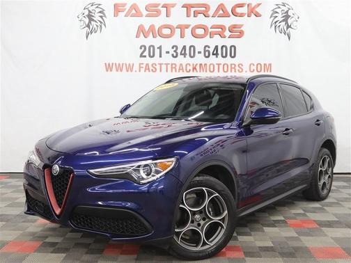 2018 Alfa Romeo Stelvio Sport