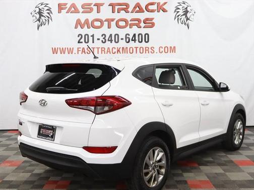 2018 Hyundai TUCSON SE