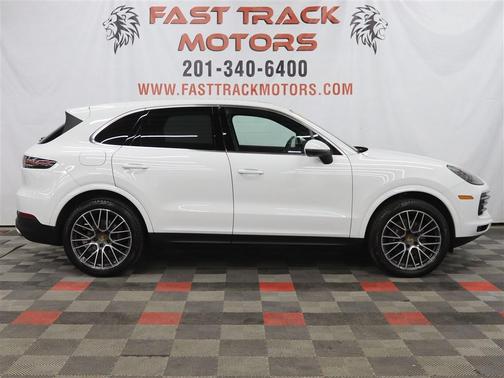 2019 Porsche Cayenne Cayenne