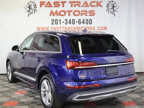 2021 Audi Q7 45 Premium