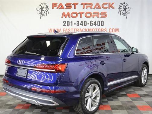 2021 Audi Q7 45 Premium