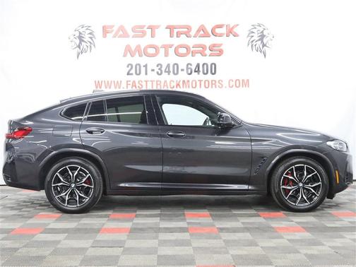 GREY 2022 BMW X4 M40i