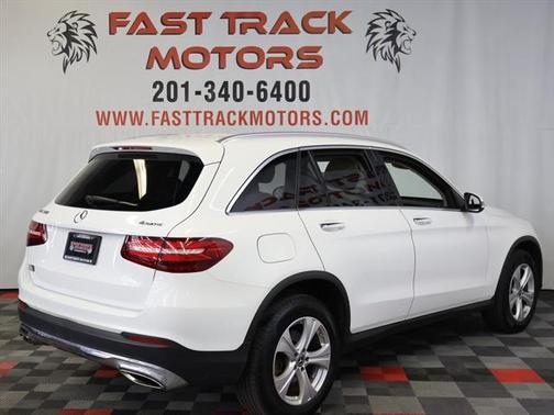 2018 Mercedes-Benz GLC 300 4MATIC