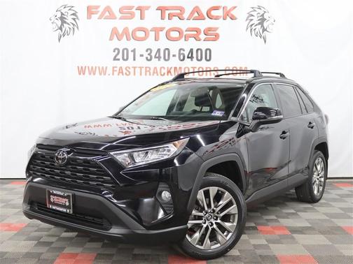 2019 Toyota RAV4 XLE Premium
