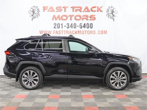 2019 Toyota RAV4 XLE Premium