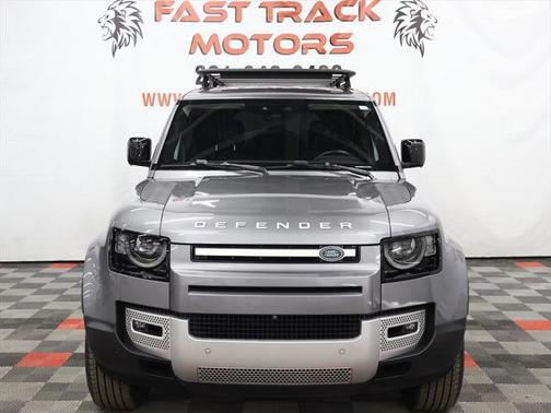 2022 Land Rover Defender 110 SE