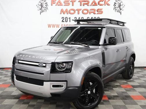 2022 Land Rover Defender 110 SE