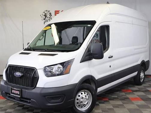 2022 Ford Transit-250 Base