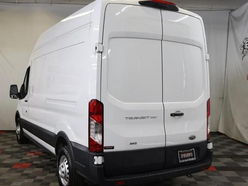 2022 Ford Transit-250 Base