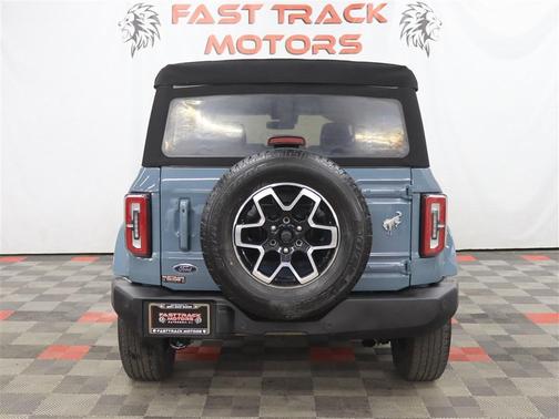 2022 Ford Bronco Outer Banks