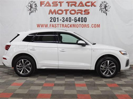2024 Audi Q5 45 S line Premium Plus