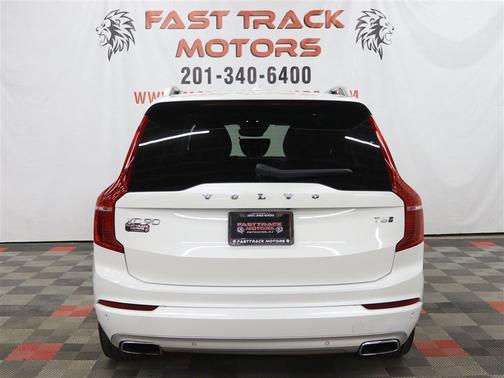 2019 Volvo XC90 T6 Momentum