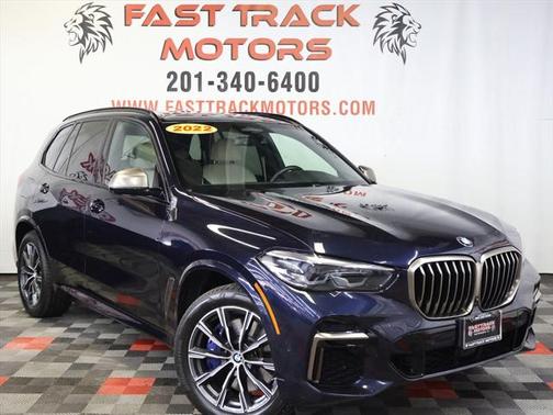 2022 BMW X5 M50i