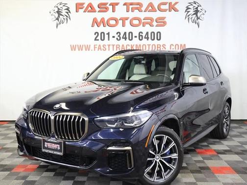2022 BMW X5 M50i