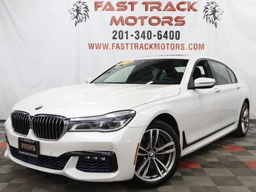 2016 BMW 750 i xDrive