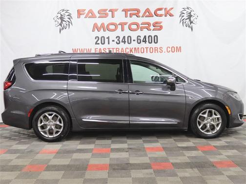 2018 Chrysler Pacifica Limited