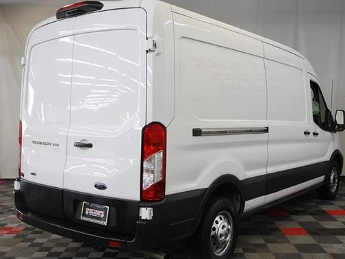 2022 Ford Transit-250 Base