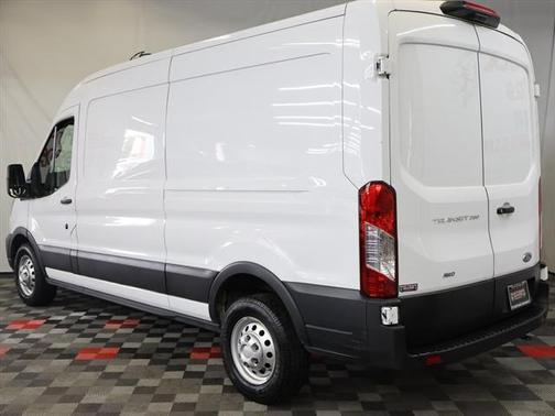 2022 Ford Transit-250 Base