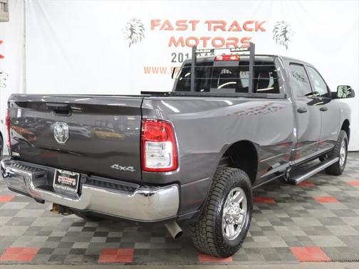 2019 RAM 2500 Tradesman Crew Cab 4x4 8' Box