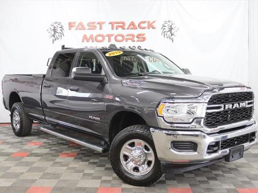 2019 RAM 2500 Tradesman Crew Cab 4x4 8' Box