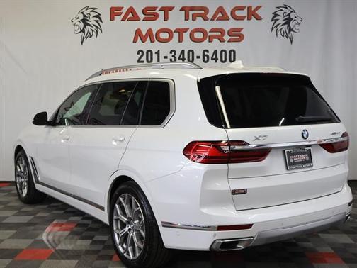 2020 BMW X7 xDrive40i