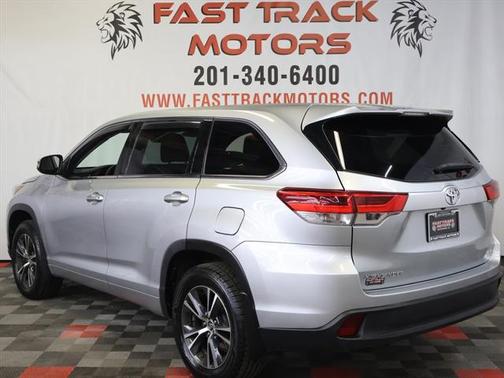 2018 Toyota Highlander LE