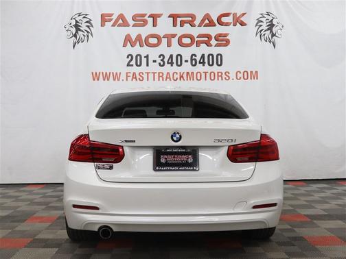 2018 BMW 320 i