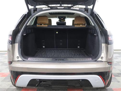 BROWN 2018 Land Rover Range Rover Velar P380 SE R-Dynamic