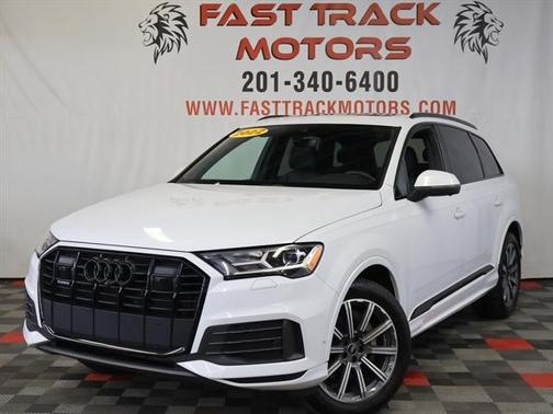 2022 Audi Q7 45 Premium Plus