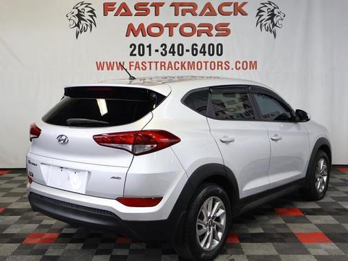 2018 Hyundai TUCSON SE