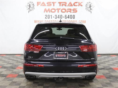 2019 Audi Q7 55 Prestige