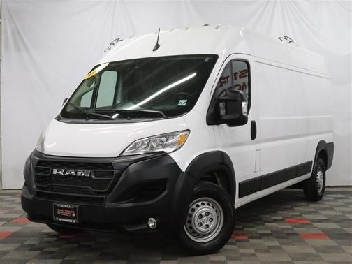 WHITE 2025 RAM ProMaster 2500 Tradesman