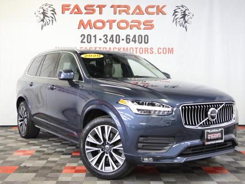 2020 Volvo XC90 T5 Momentum
