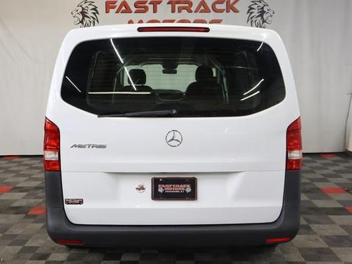 2020 Mercedes-Benz Metris Base