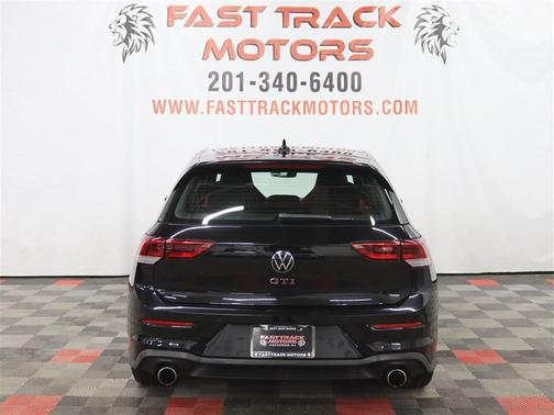 2024 Volkswagen Golf GTI 2.0T S DSG