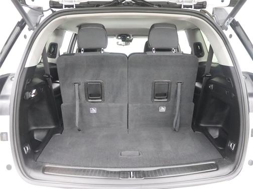 2022 Jeep Grand Cherokee L Laredo